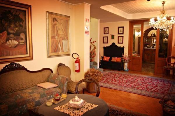 Hotel Pesi Монтекатини Терме Екстериор снимка